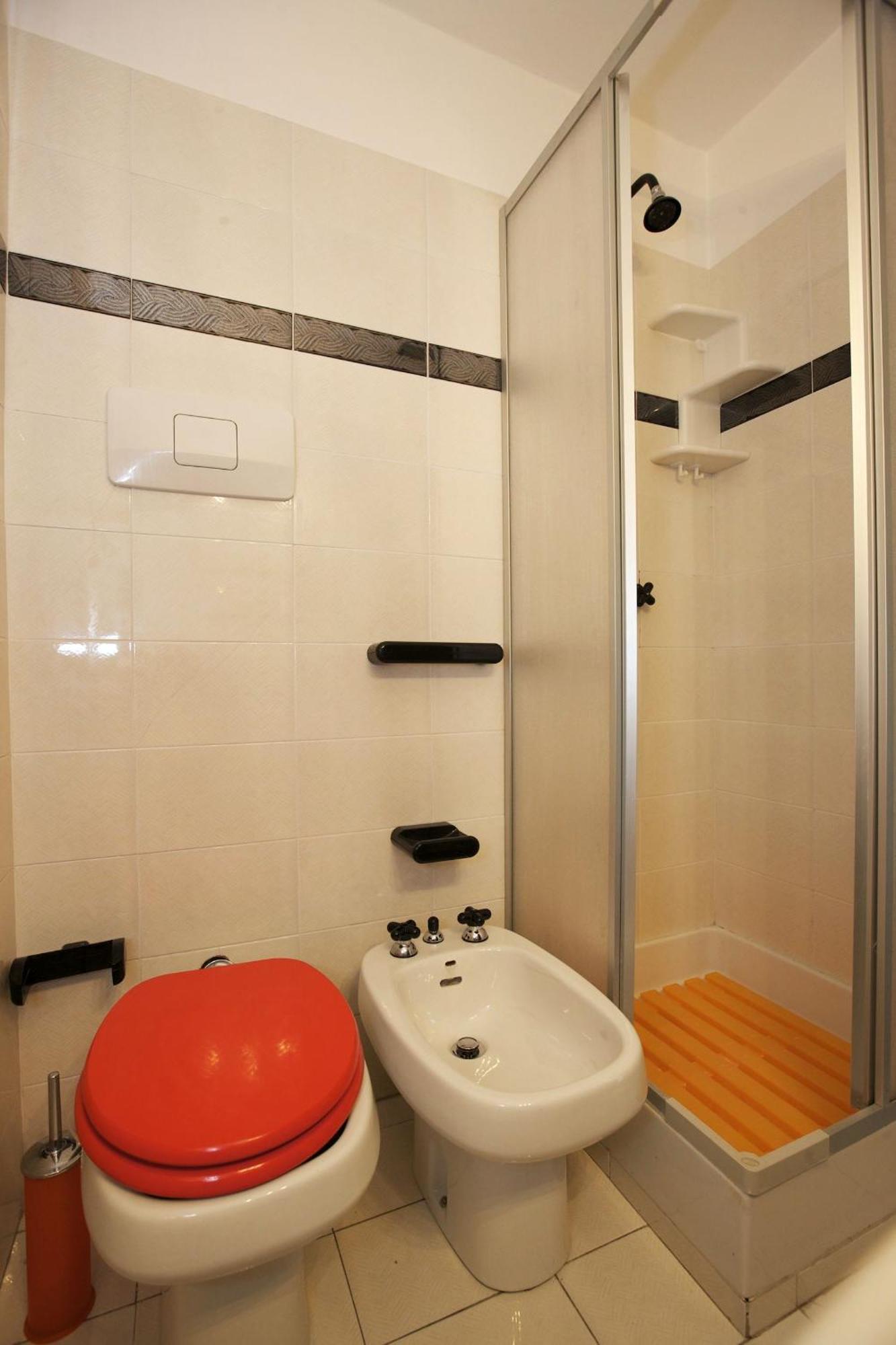 Residenz La Vela Apartment Baveno Phòng bức ảnh