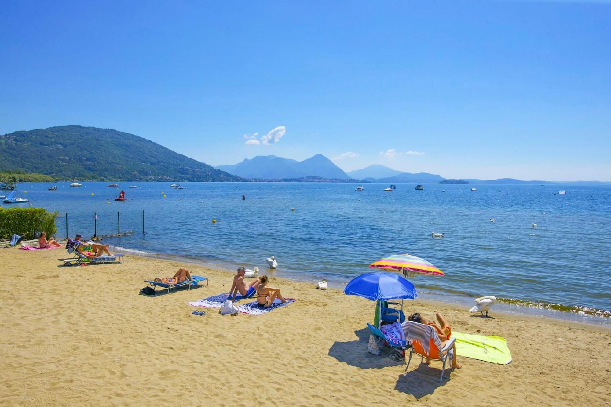 Residenz La Vela Apartment Baveno Phòng bức ảnh