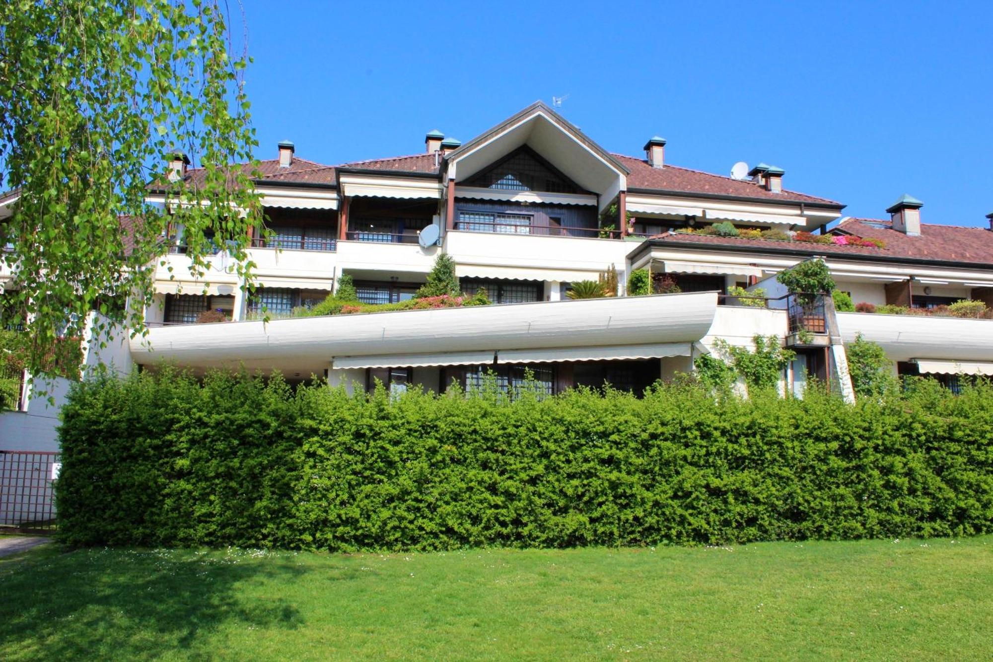 Residenz La Vela Apartment Baveno Phòng bức ảnh